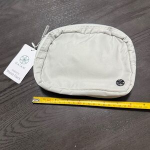 GAIAM SIDEKICK WAIST PACK Gray NWT